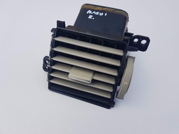 фото thumb №1, Решётка воздуховод правая auris i 07-12