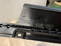 фото thumb №3, Volvo xc60 ii молдинг рамки стійка двері лівий перед 32257328