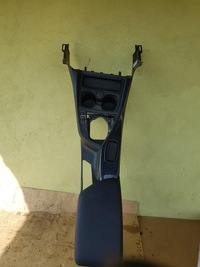 фото thumb №1, Туннель средний подлокотник bmw f20