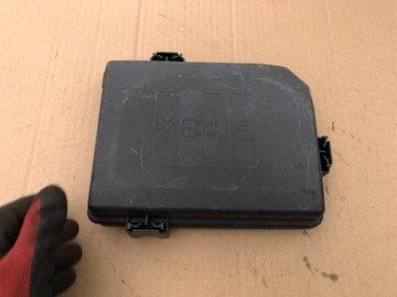 фото thumb №1, Защита коробка предохранителей 39019198 astra k