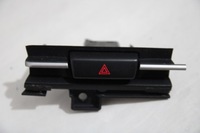 фото thumb №1, Перемикач кнопка світла аварійних mazda cx3