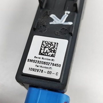 фото thumb №8, Tesla модель y 2024 ліва сторона камера na крила бічному