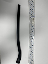 фото thumb №2, Прокладка верхняя дверь правые перед ford transit mk6