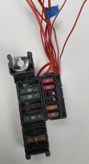 Купити Коробка запобіжників mercedes w205 1708052317 941697, фото thumb
