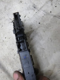 фото thumb №2, Кнопка світла аварійних audi a8 d4