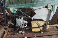 фото thumb №7, Подъемник стекла левых передних дверь audi a4 8d2, b5 8d0837397d 1.6l