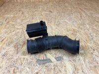 фото thumb №1, Впуск воздухозаборник труба шланг воздуха toyota rav4 v 17881-25050 2018-