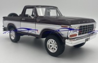 Ford Bronco (открытый верх) 1978 г. 1:24 Motormax 79372