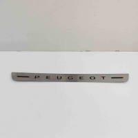 Купить Передняя правая накладка  декоративная порога  peugeot 2008 2 98326989rw 31022853, фото thumb