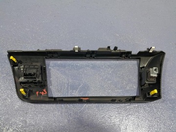 фото thumb №4, Toyota corolla e16 xi рамка радіо навігації eu 55405-02540