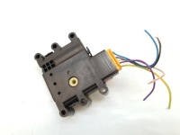 фото thumb №1, Моторчик обігрівача кришки обдув mazda 6 i gg