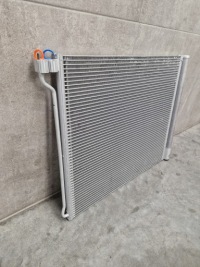 фото thumb №4, Радіатор wody bmw x5m оригінальний номер 9239944