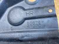фото thumb №9, Треугольник подкрылок защита нижняя перед правое toyota prius iv 53875-47070 2015-