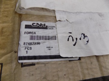 CNH NEW HOLLAND 740CF-20 760CG-41 ВИЛКА