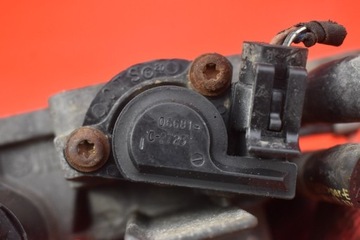 ДРОССЕЛЬ 90529710 OPEL VECTRA B 1.6 6V 98R