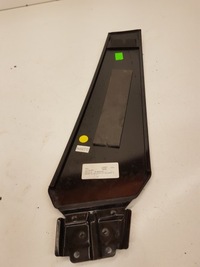 фото thumb №3, Накладка защита стойка audi a5 8t sport 8t8853290