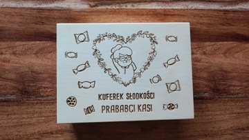 Персонализированная коробочка сладостей для прабабушки.