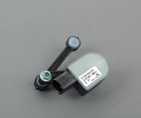 фото thumb №1, Audi q7 4l rear left level датчик 7l6616571