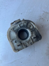 фото thumb №1, Кронштейн кронштейн отбойник подрамник левый перед citroen c4 picasso ii