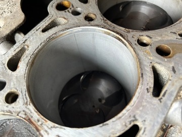 фото thumb №11, Двигун блок двигуна dół wał поршні audi a6 c6 2.4 v6 bdw 177km