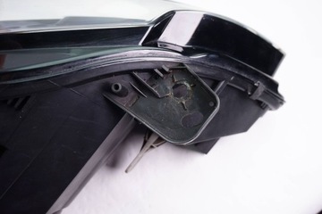 фото thumb №11, Лампа передняя левая peugeot 308 9677523080