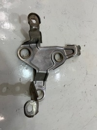 фото thumb №1, Кронштейн насоса abs audi a8 d4 4h1614125a