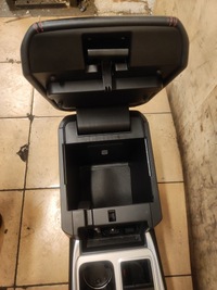 фото thumb №14, Подлокотник туннель средний explorer vi 6 eu