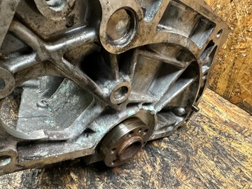 фото thumb №13, Блок двигуна dół wał поршні renault dacia 1.6 sce h4m h4md738