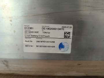 фото thumb №8, Audi a6 c8 2.0tfsi гибрид sedan 2021r корпус коробка na батареи элементы