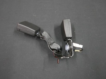 фото thumb №1, Bmw x3 g01 x4 g02 зачіп застібка ременя правий зад