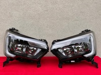 фото thumb №1, Фара renault master iv 260607867