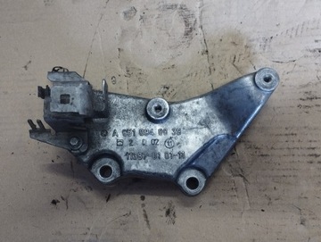 фото thumb №1, Лапи двигуна mercedes sprinter 2.2 cdi a6510940039