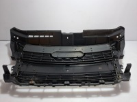 A3 8p lift решітка радіатора бампера перед решітка радіатора 8p0853651m емблема logo super стан Доставка, фото thumb