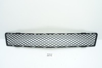 фото thumb №1, Решітка середня бампера перед mercedes r lift