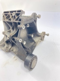 Купить Кронштейн кронштейн кронштейн двигателя mercedes c klasa w203 2.0 200 1110960645, фото thumb