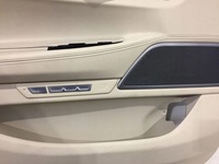 фото thumb №13, Диван обшивки harman canberrabeige bmw 7 g11 g12