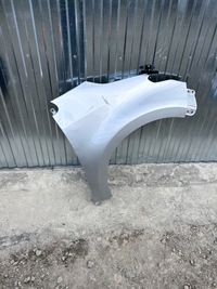 фото thumb №1, Крила передній правий toyota yaris iv