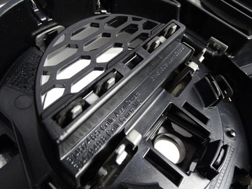 фото thumb №9, Решітка радіатора volvo xc60 ii 31457465 31479498