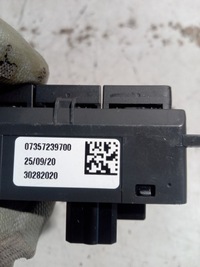 фото thumb №3, Jeep renegade lift кнопка 07357239700