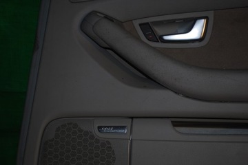 фото thumb №6, Оббивка боковина двері праві зад audi a8 d3 сірий