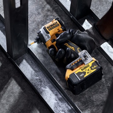 Ударный шуруповерт 18 В 206 Нм 1/4 дюйма DeWALT DCF850N