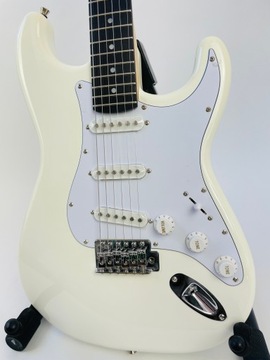 Aria Pro II STG-003 (WH) Электрогитара Stratocaster