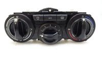 фото thumb №1, Peugeot 208 панель кондиционера обдув 96722483zd