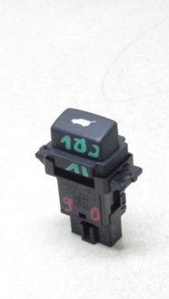 фото thumb №1, Honda cr-v iv кнопка відкривання кришки 12-16 90