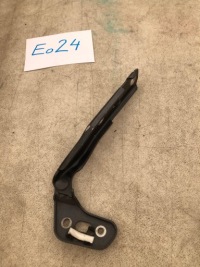 фото thumb №1, Петля петлі капот 4e0823301 audi a8 d3 4e лівий