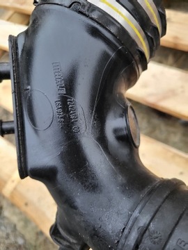 фото thumb №7, Maserati levante шланг повітропровід шланг інтеркулер повітря 670031927