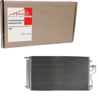 фото thumb №1, Радіатор кондиціонера hyundai ix35 / sportage iii