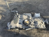 фото thumb №1, Бак топлива 1.5 hdi peugeot 3008 5008 ii