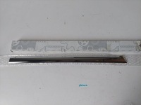 фото thumb №1, Mercedes glk x204 08- молдинг двері правий задня хром