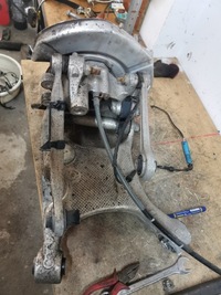 фото thumb №1, Bmw f10 підвішування лівий зад поворотна опора ступиця 6793769